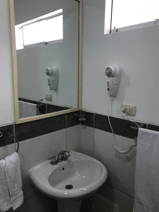 Confortable And Functional Apartment In Miraflores ! Lima Exteriör bild